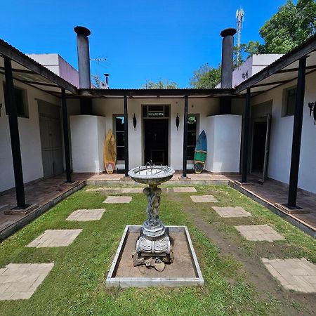 Hostel Punta Ballena Bar エクステリア 写真